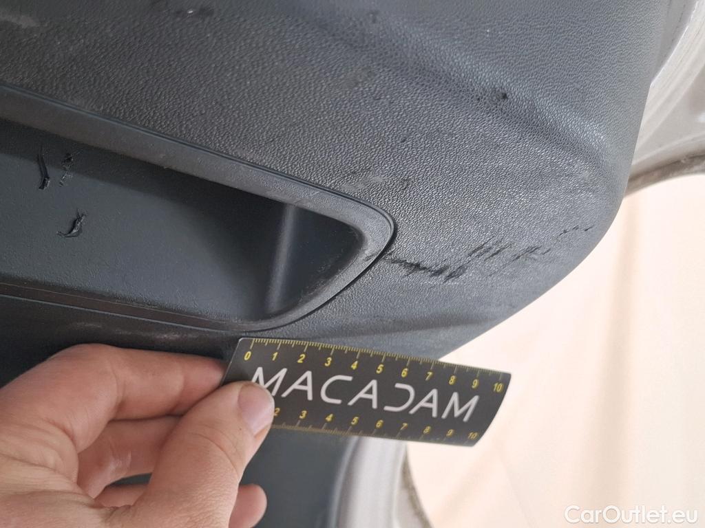  Citroen  C3 CITROEN  Société / 2020 / 5P / Berline / VU BlueHDi 100 S&S BVM6 Feel Nav #24