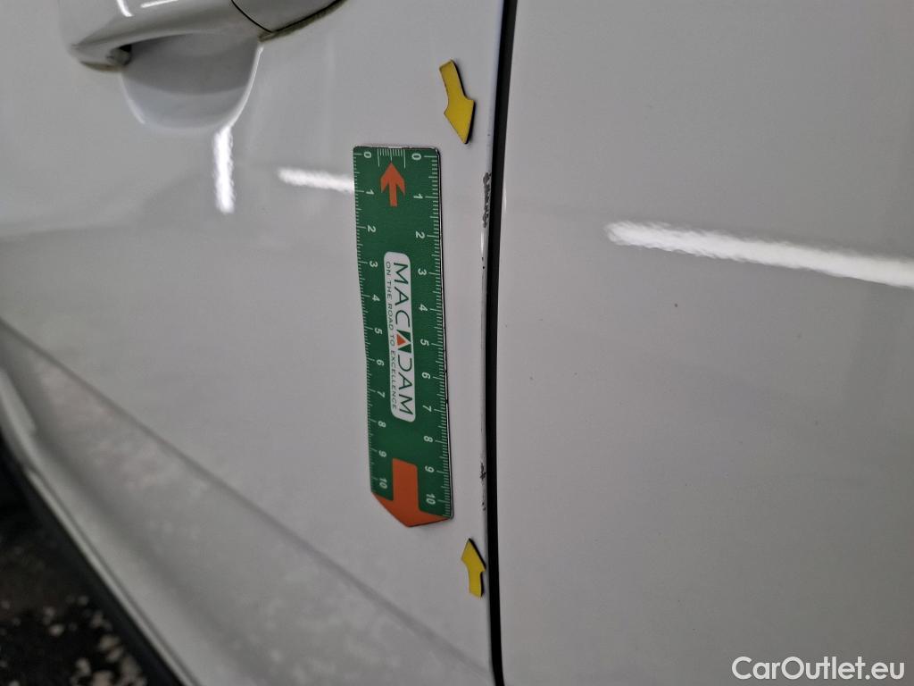  Citroen  C3  Société Feel 1.5 BlueHDI 100CV BVM5 E6dT #38