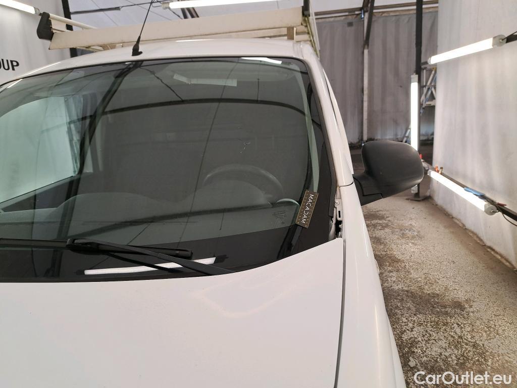  Renault  Kangoo RENAULT  Express VU 4p Fourgonnette Gd Volume Extra Energy 1.5 dCi 90 #68