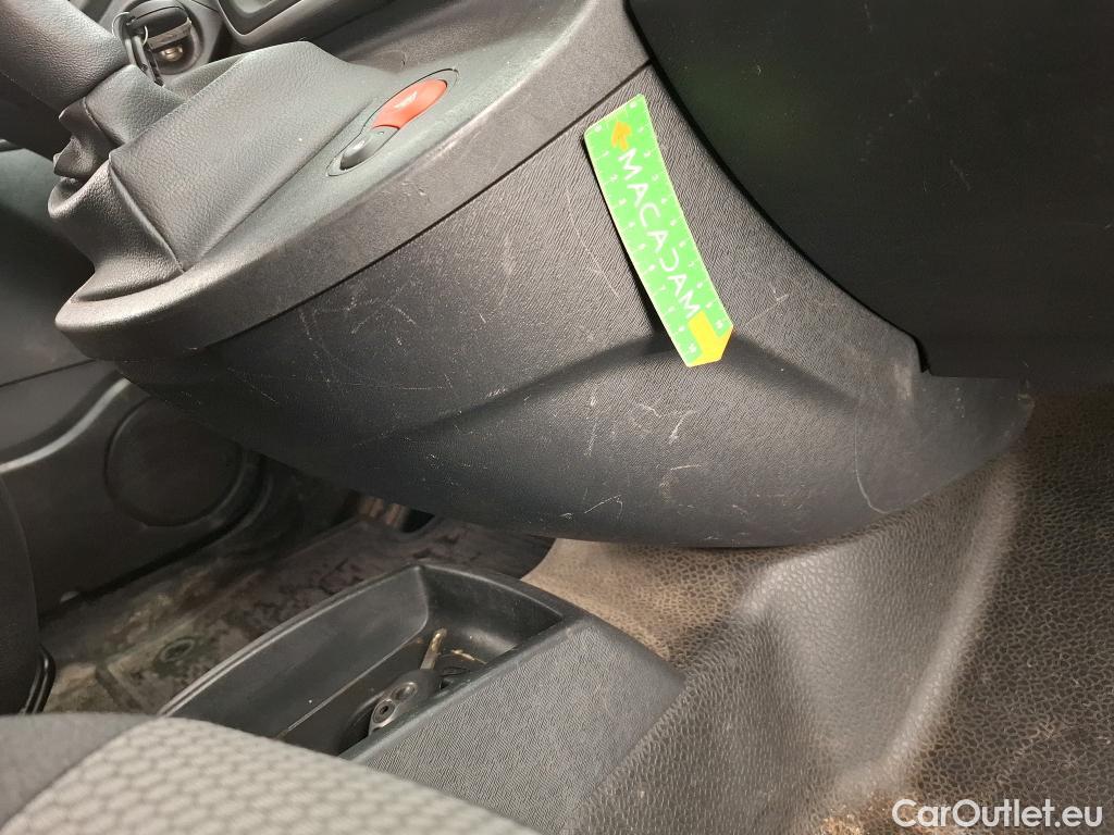  Renault  Kangoo  Express Maxi Extra (Série Spéciale) 1.5 dCi 90CV BVM5 E6 #34