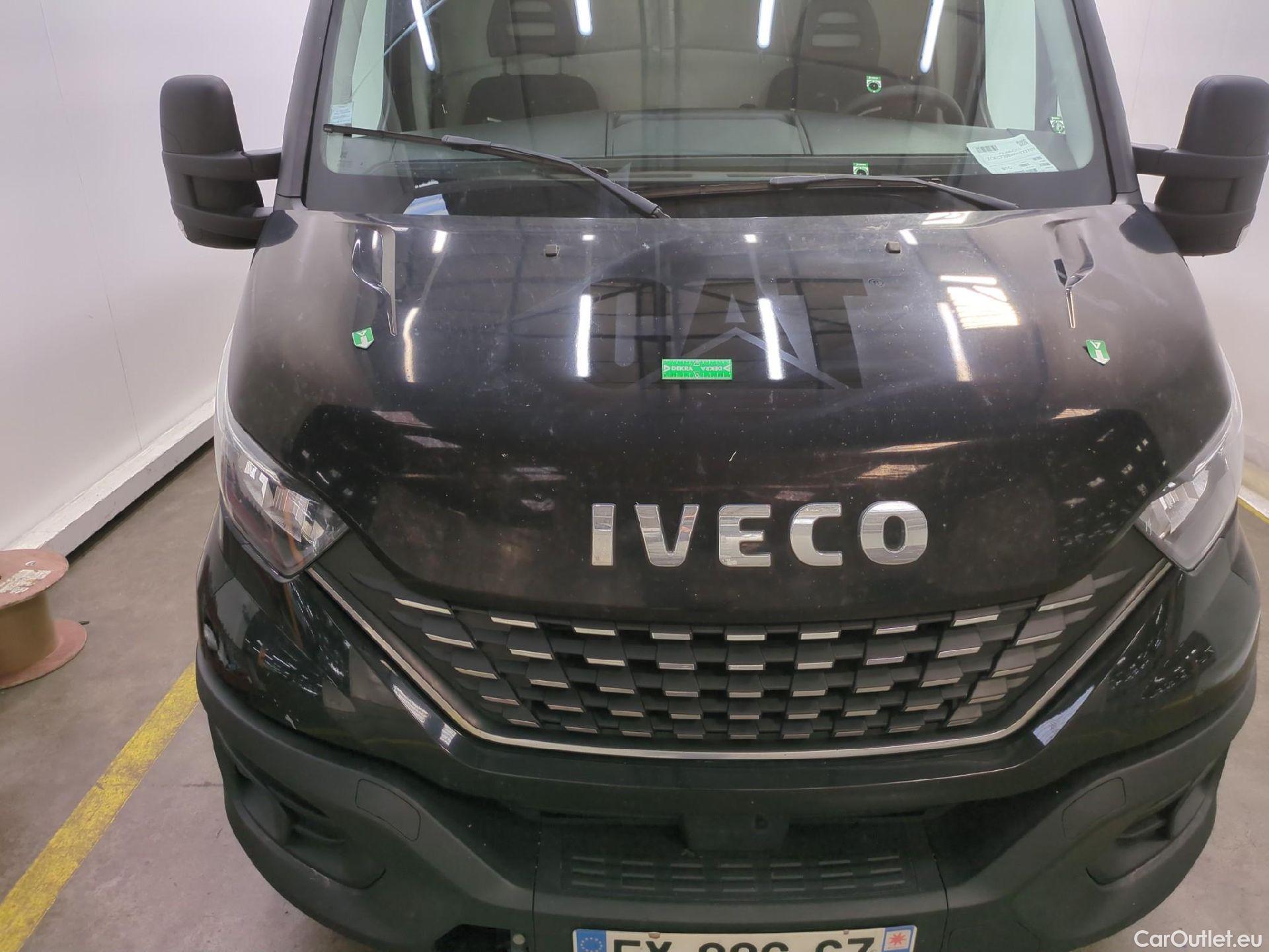 Iveco  Daily IVECO  / 2014 / 4P / Fourgon tôlé 2.3 35S16SA8 V11 H2 3520 #32