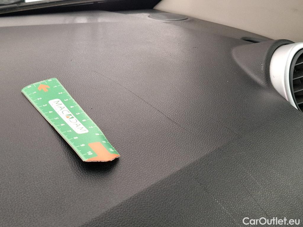  Renault  Kangoo  Express Compact Extra (Série Spéciale) 1.5 dCi 75CV BVM5 E6 #2