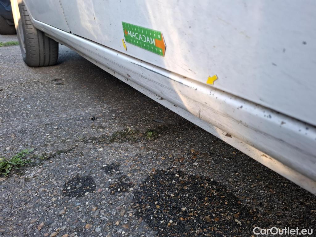  Renault  Kangoo  Express Grand Confort (L1) 1.5 dCi 90CV BVM5 E6 #9