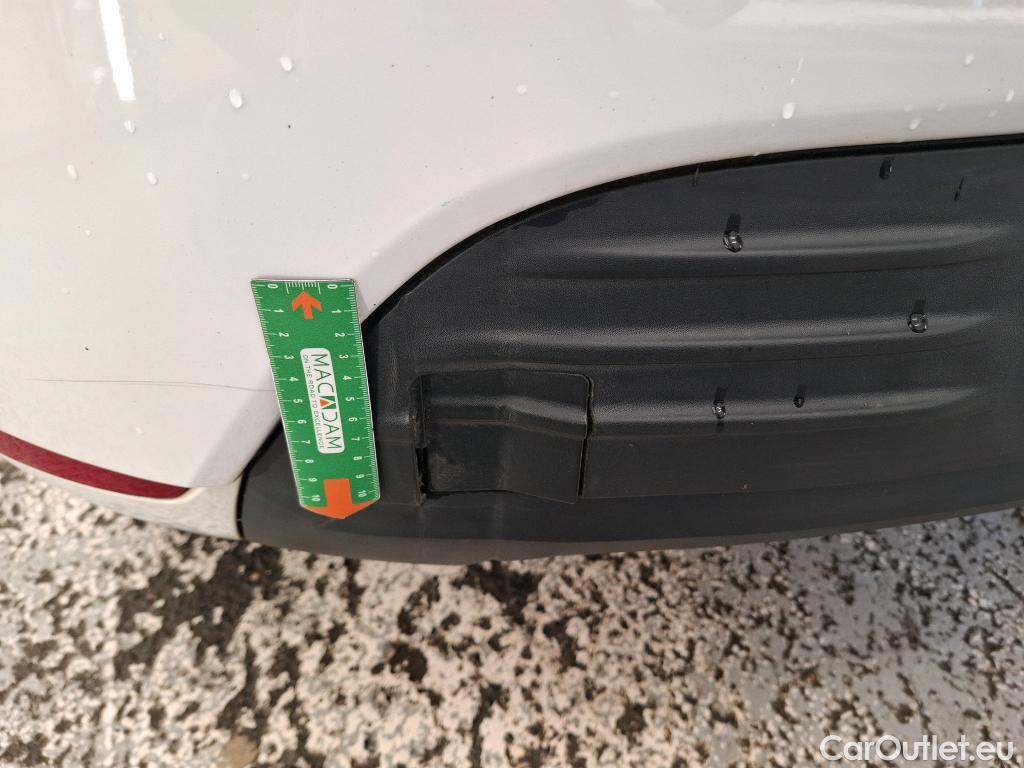  Renault  Clio RENAULT  Société VU 5p Berline Air dCi 75 - 18 #9