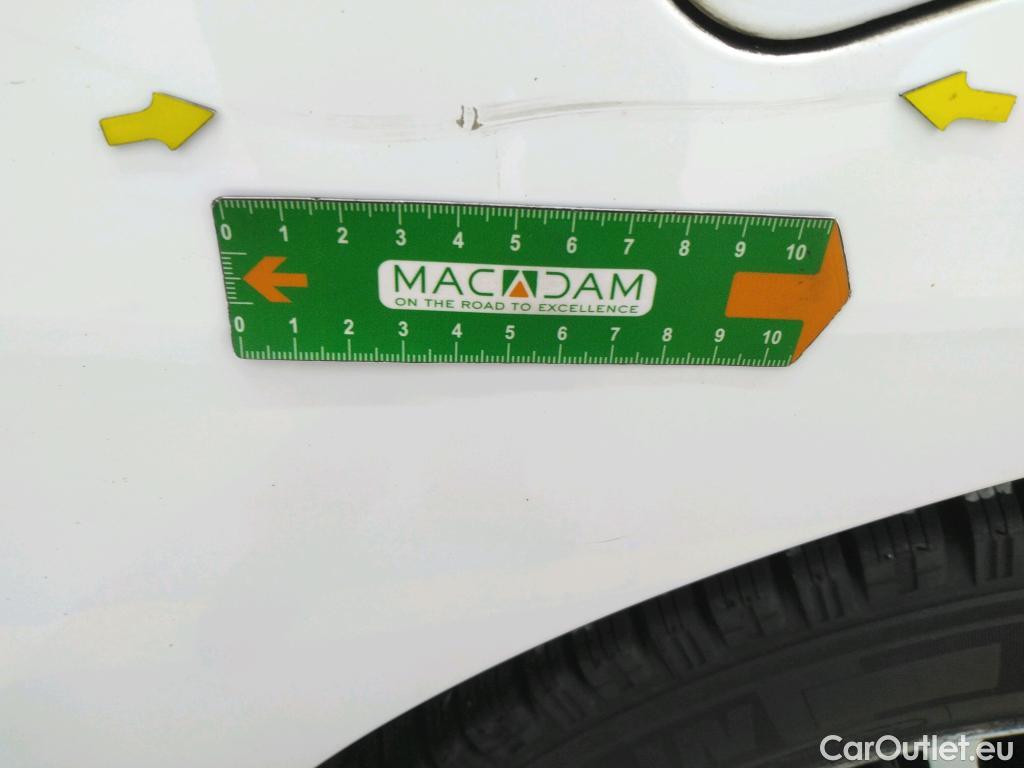  Peugeot  Expert  Fourgon Premium Compact 1.5 HDi 120CV BVM6 E6dT #36