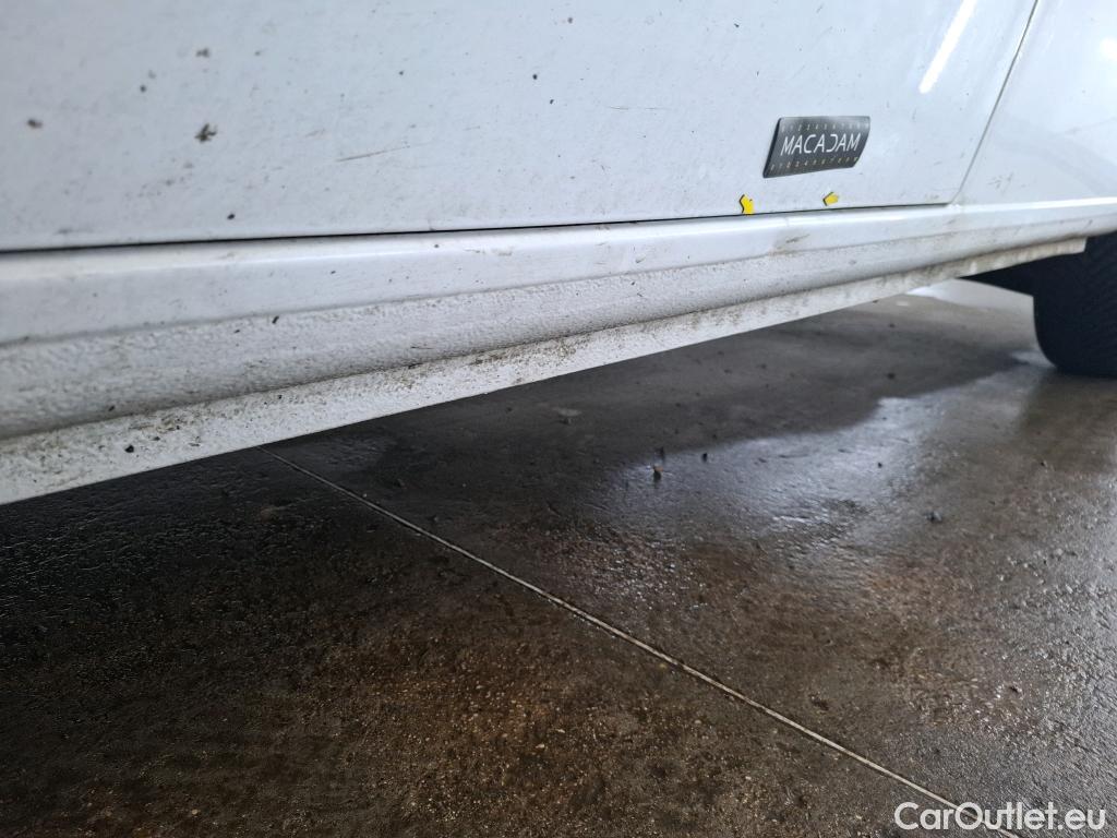  Renault  Kangoo  II Express Grand Confort (L1) 1.5 dCi 95CV BVM6 E6dT #24