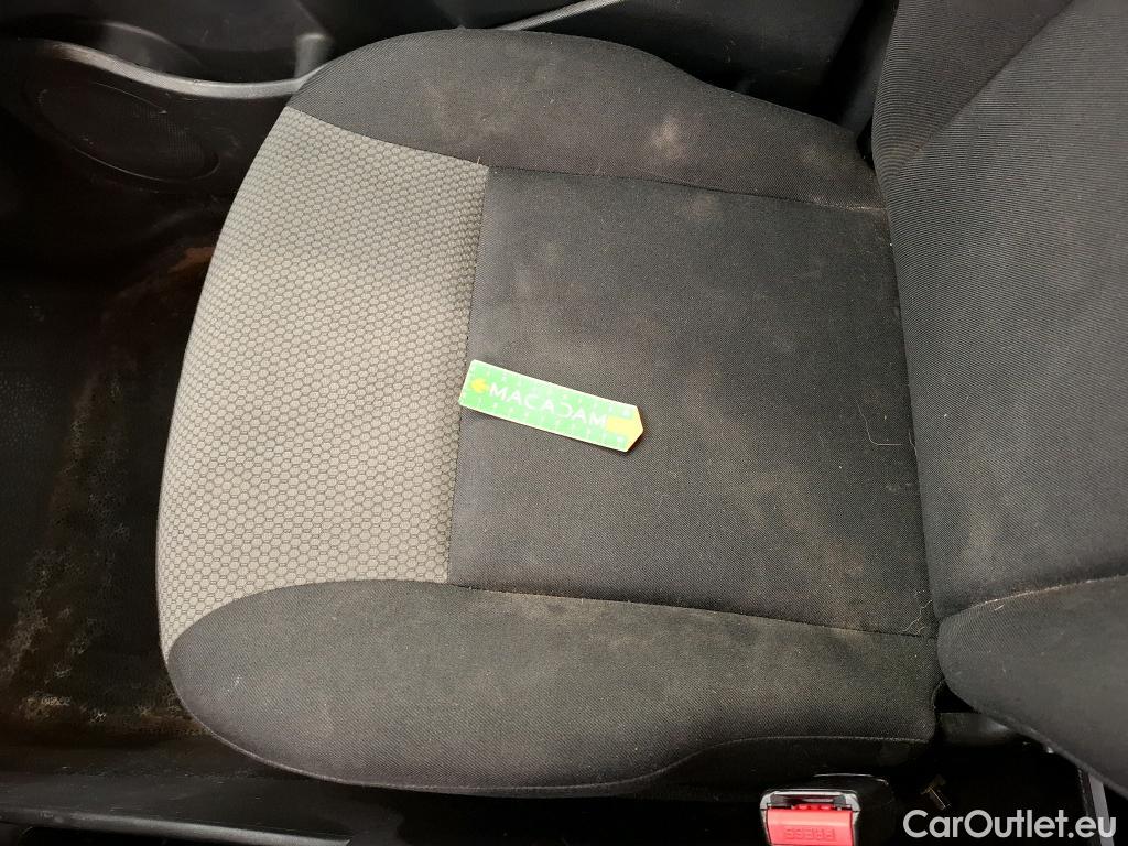  Renault  Kangoo  Express Maxi Extra (Série Spéciale) 1.5 dCi 90CV BVM5 E6 #87