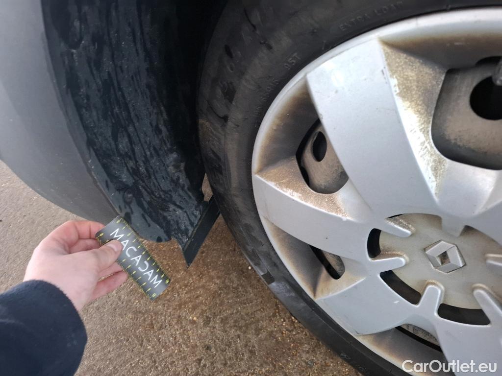  Renault  Kangoo  II Express Grand Confort (L1) 1.5 dCi 95CV BVM6 E6dT #30