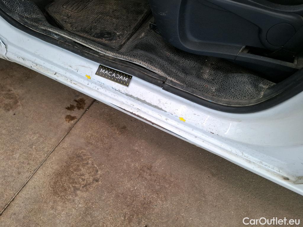  Renault  Kangoo  Express Grand Confort (L1) 1.5 dCi 90CV BVM5 E6 #26