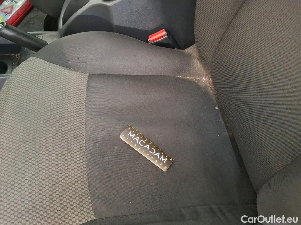  Renault  Kangoo  II Express Grand Confort (L1) 1.5 dCi 95CV BVM6 E6dT #45