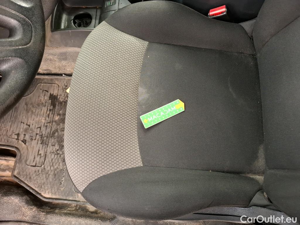  Renault  Kangoo  Express Maxi Extra (Série Spéciale) 1.5 dCi 90CV BVM5 E6 #82