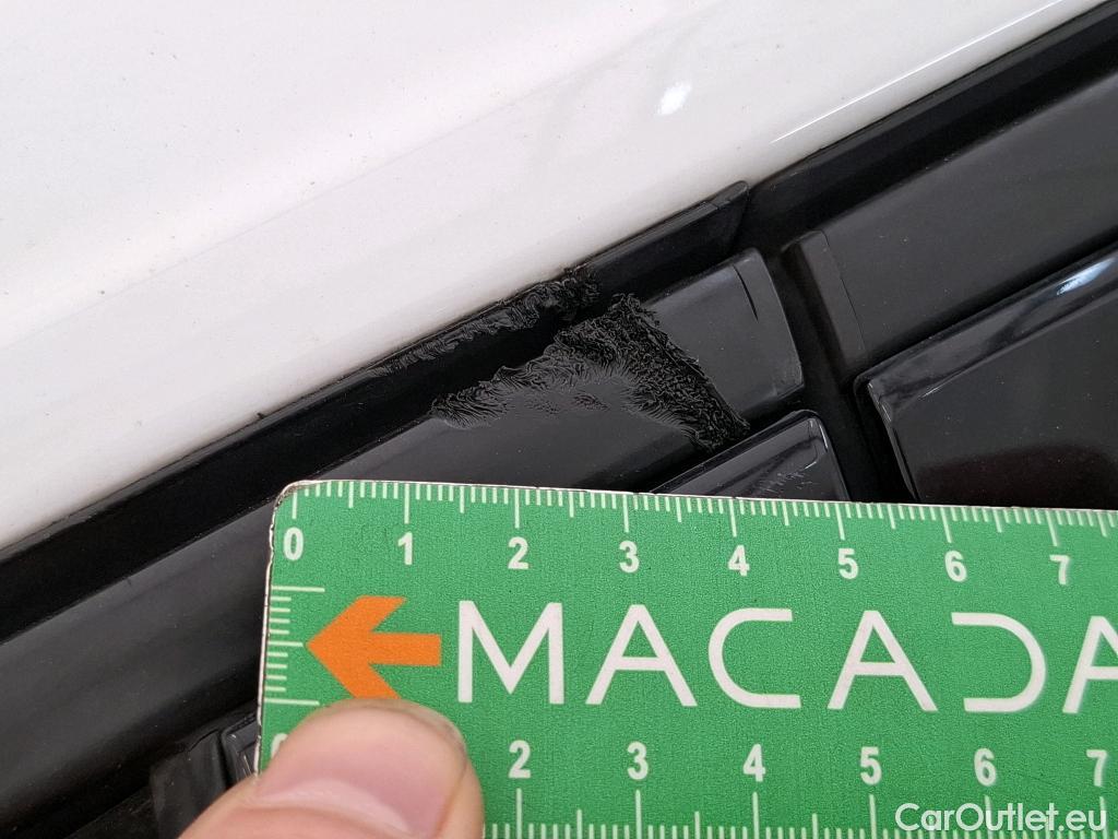  Renault  Megane RENAULT Mégane Société / 2020 / 5P / Berline Air Nav réversible Blue dCi 115 - 21N #7