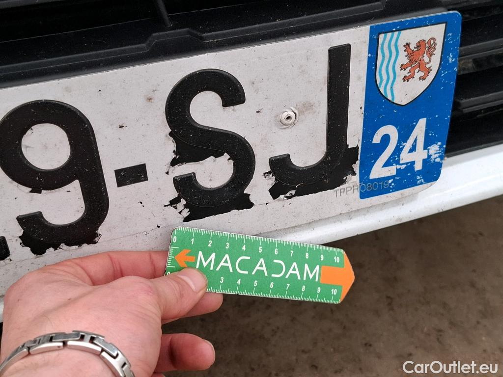  Renault  Megane RENAULT Mégane Société / 2020 / 5P / Berline Air Nav réversible Blue dCi 115 - 21N #22