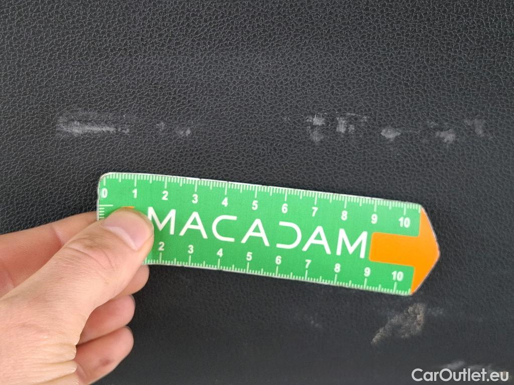  Renault  Megane RENAULT Mégane Société / 2020 / 5P / Berline Air Nav réversible Blue dCi 115 - 21N #18