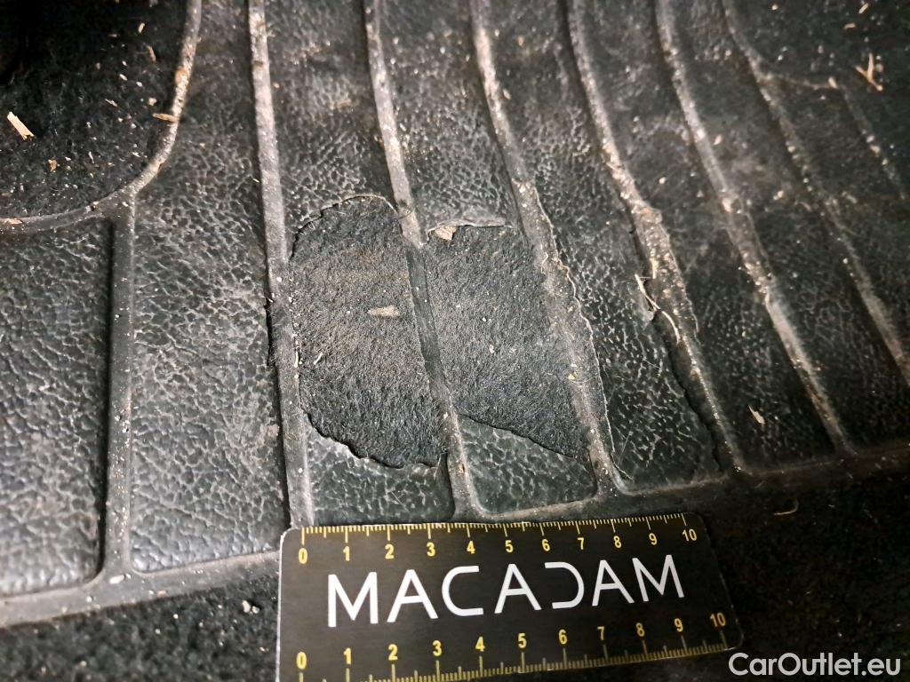  Renault  Megane  IV Berline 5 ptes. Société Air Nav 1.5 dCi 90CV BVM6 E6 #2