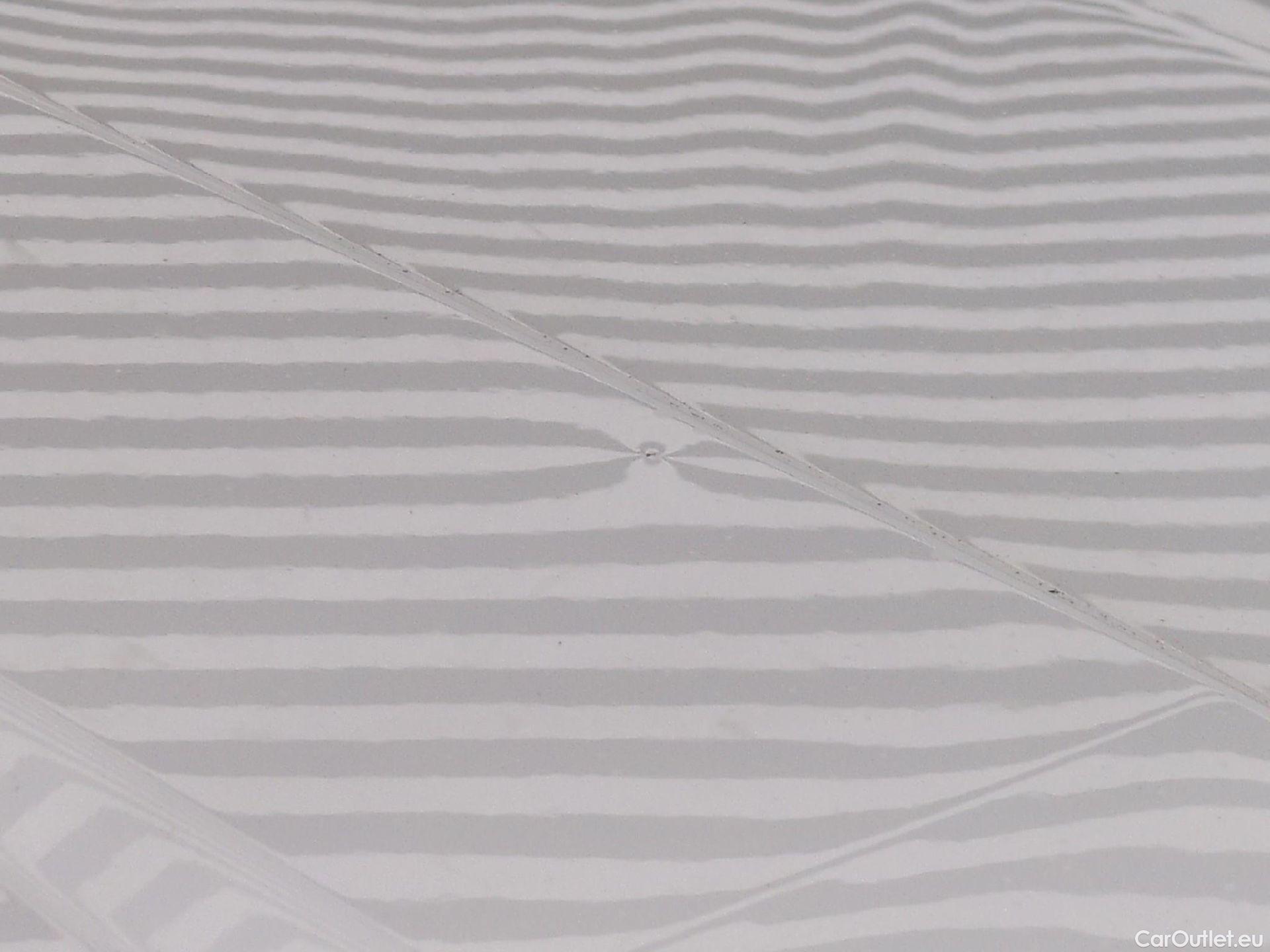  Renault  Trafic  Fourgon L2H1 3T Grand Confort 2.0 dCi 130CV BVM6 E6d #22