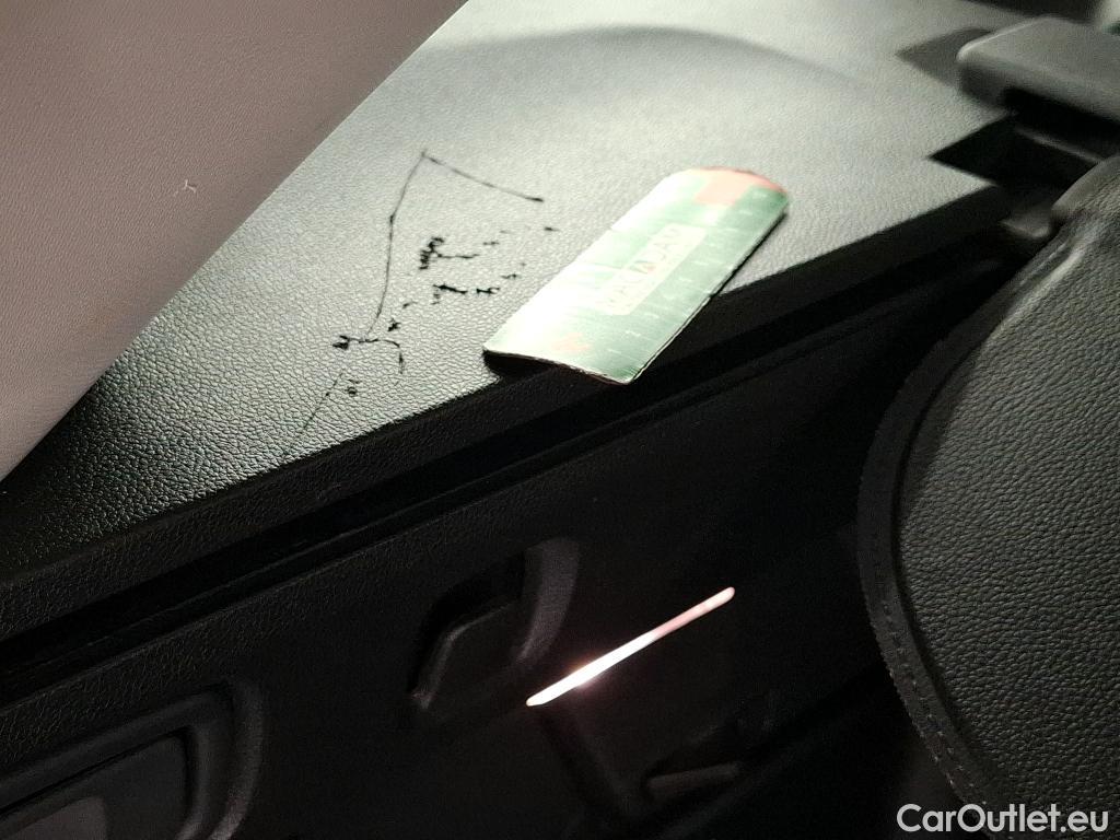  Renault  Megane  IV Grandtour Business 1.5 dCi 115CV BVA7 E6d / TRANSFO VP VF #25