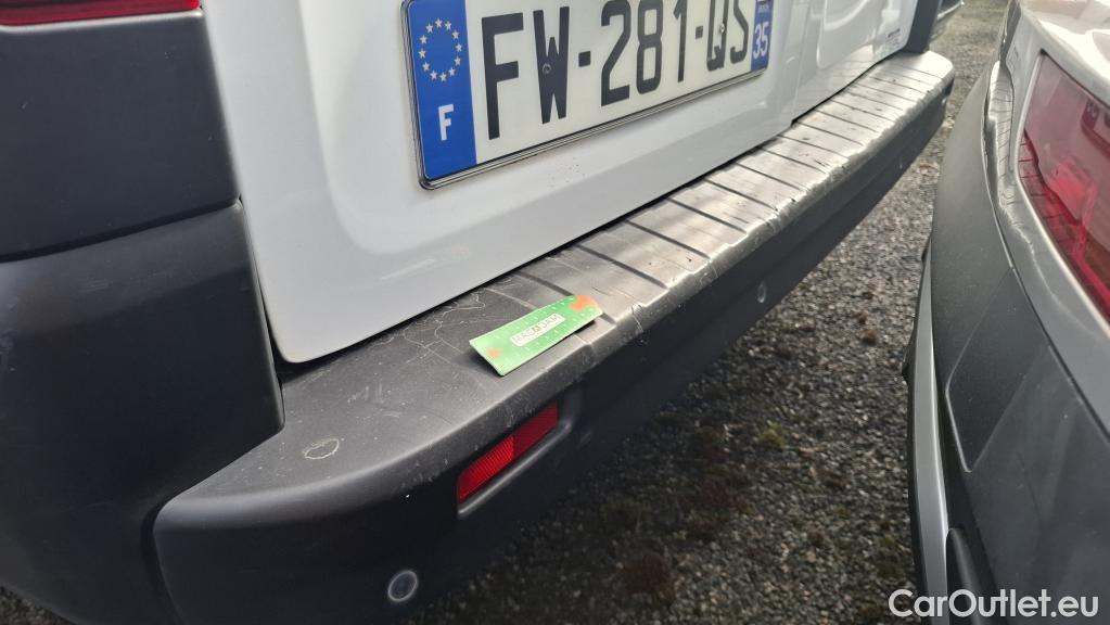  Renault  Trafic RENAULT  / 2019 / 4P / Fourgon tole NV FG GCF L2H2 1200 Energy dCi 145 #38