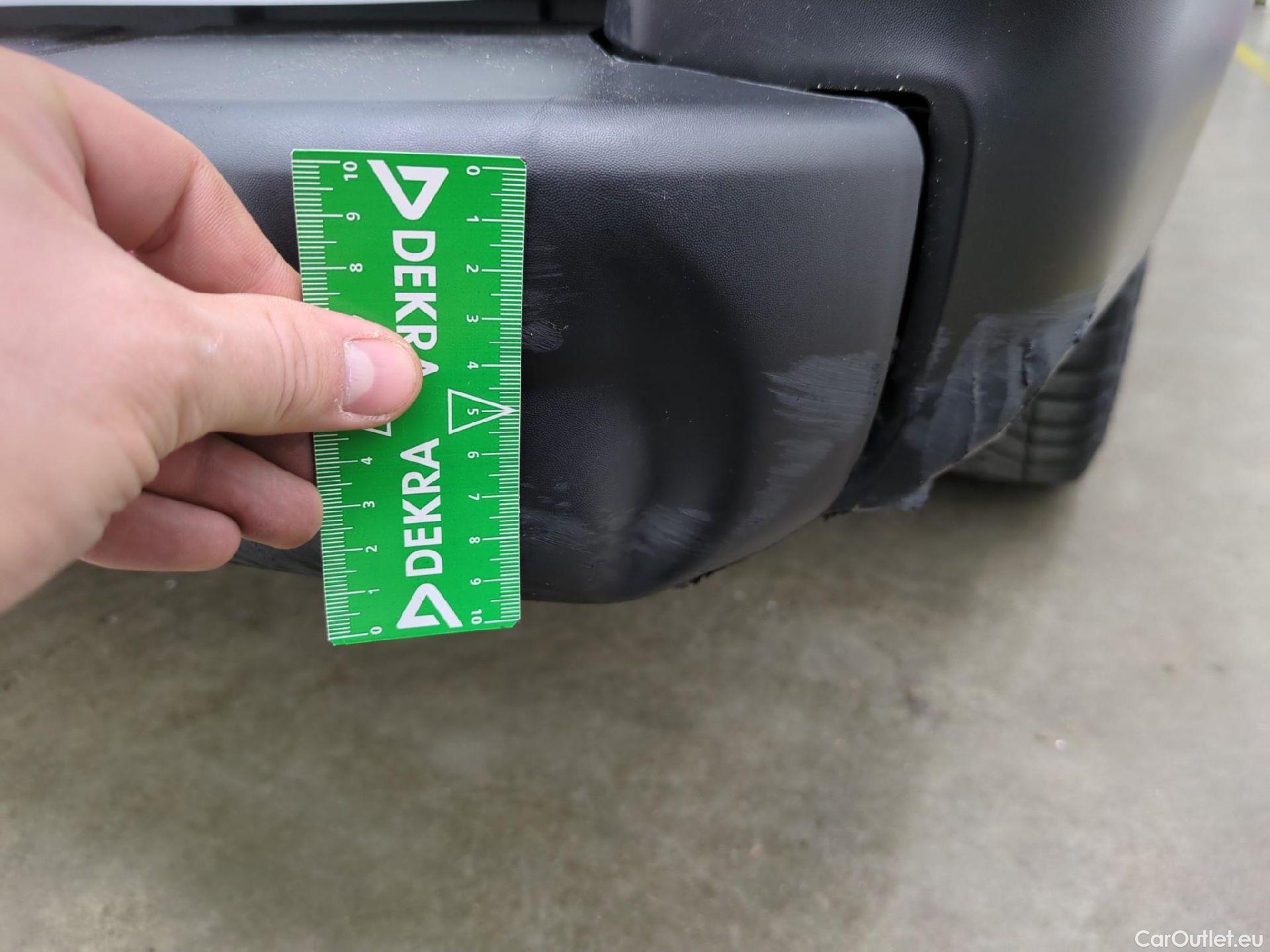  Renault  Trafic  Fourgon L2H1 3T Grand Confort 2.0 dCi 130CV BVM6 E6d #17