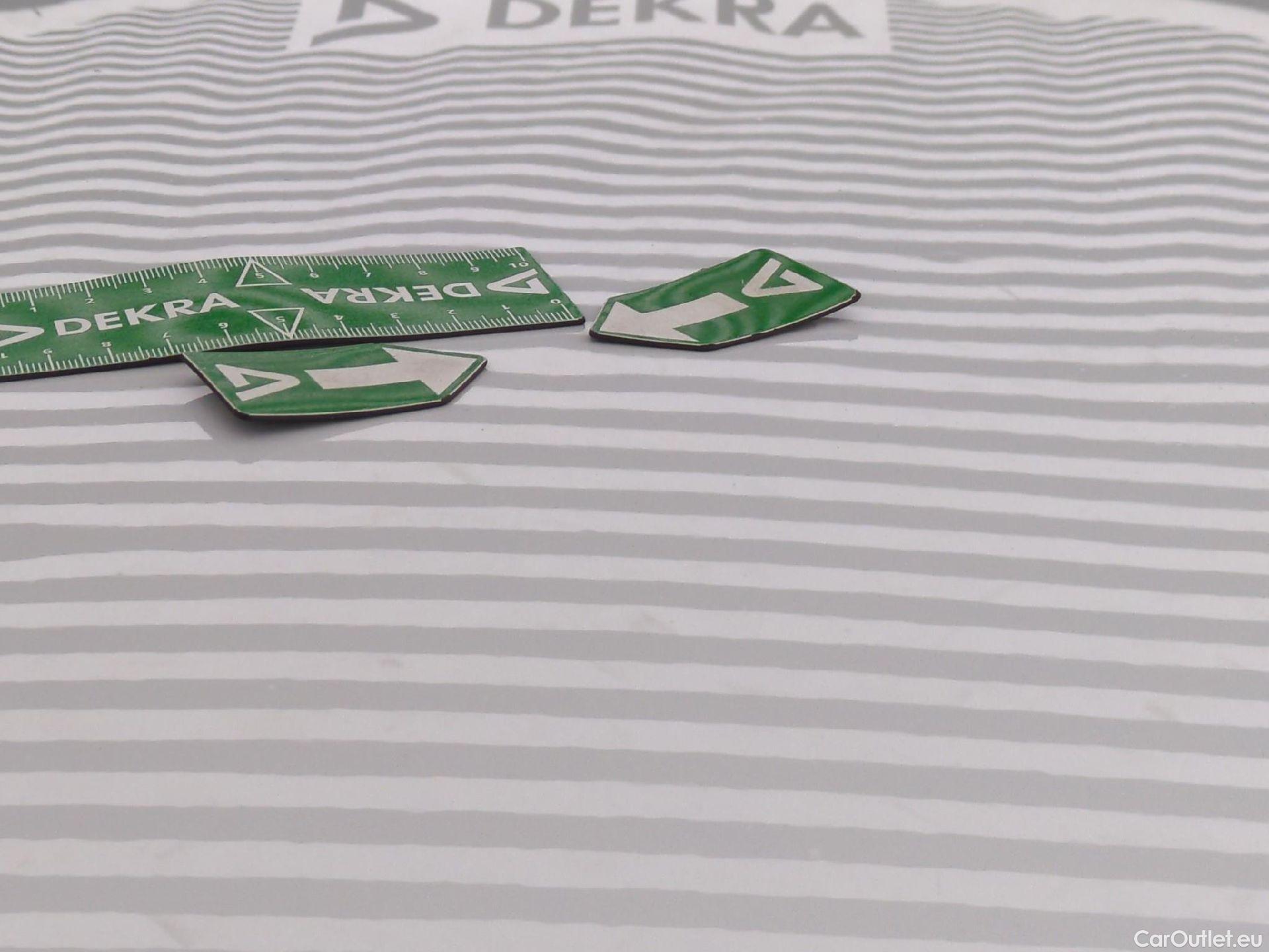  Renault  Trafic  Fourgon L2H1 3T Grand Confort 2.0 dCi 130CV BVM6 E6d #38