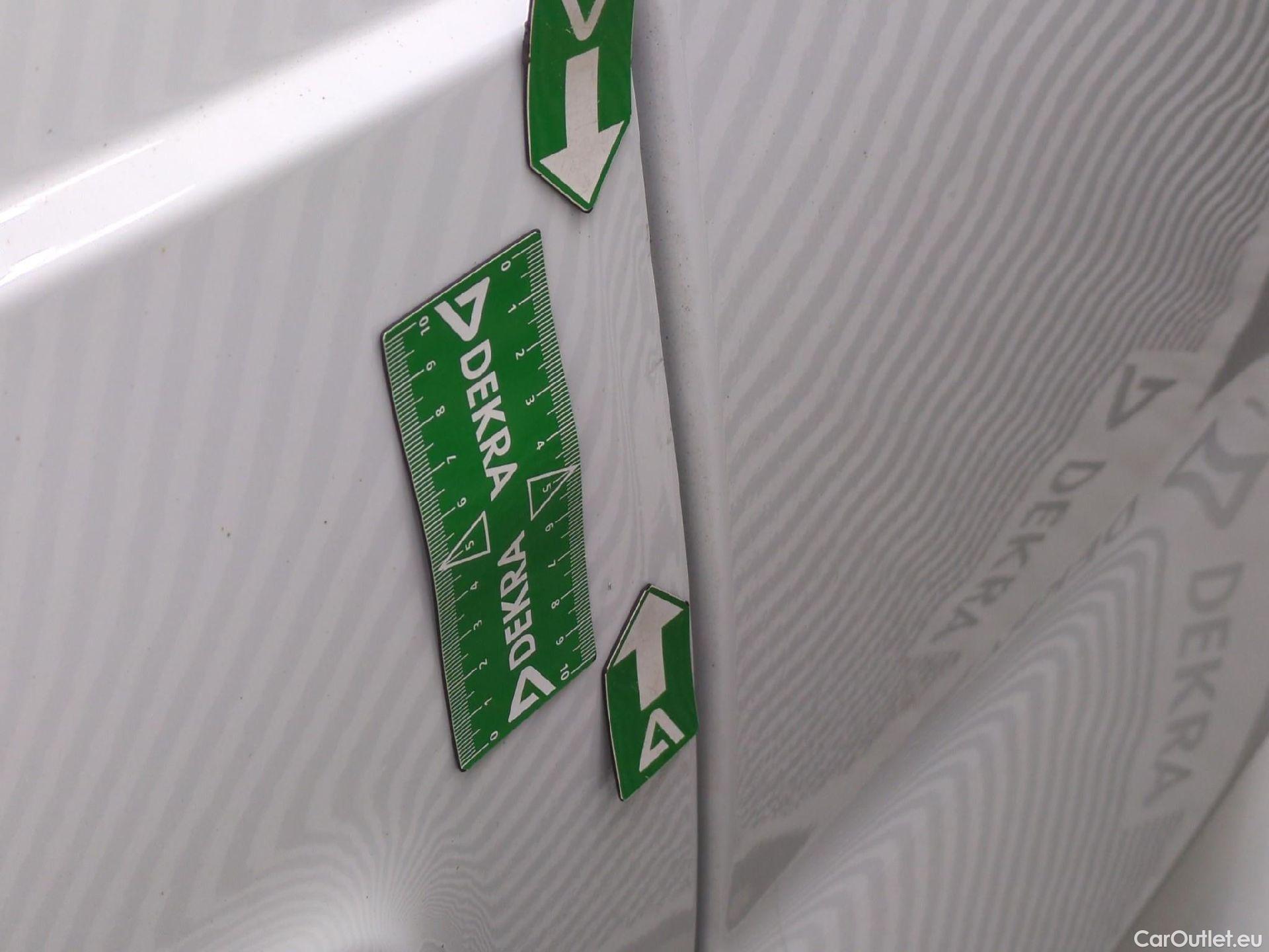  Renault  Trafic  Fourgon L2H1 3T Grand Confort 2.0 dCi 130CV BVM6 E6d #16