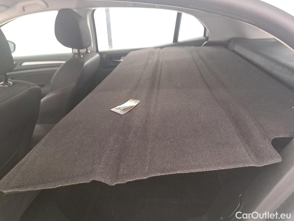  Renault  Megane  IV Berline 5 ptes. Société Air Nav 1.5 dCi 90CV BVM6 E6 #15