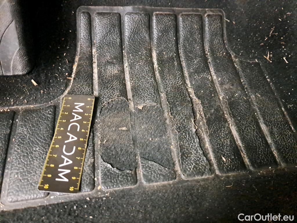  Renault  Megane  IV Berline 5 ptes. Société Air Nav 1.5 dCi 90CV BVM6 E6 #3