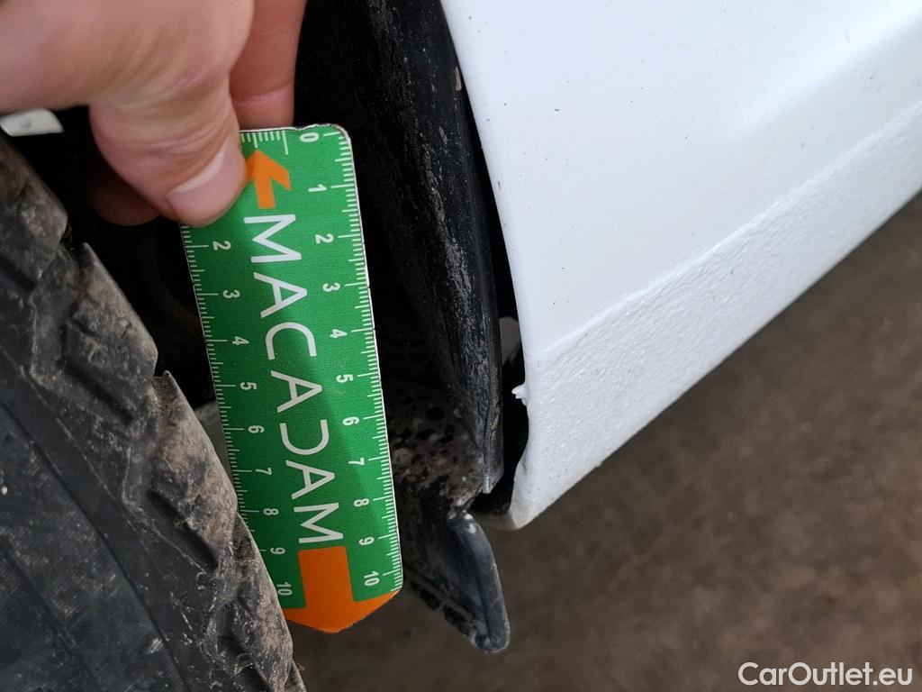  Renault  Megane RENAULT Mégane Société / 2020 / 5P / Berline Air Nav réversible Blue dCi 115 - 21N #30