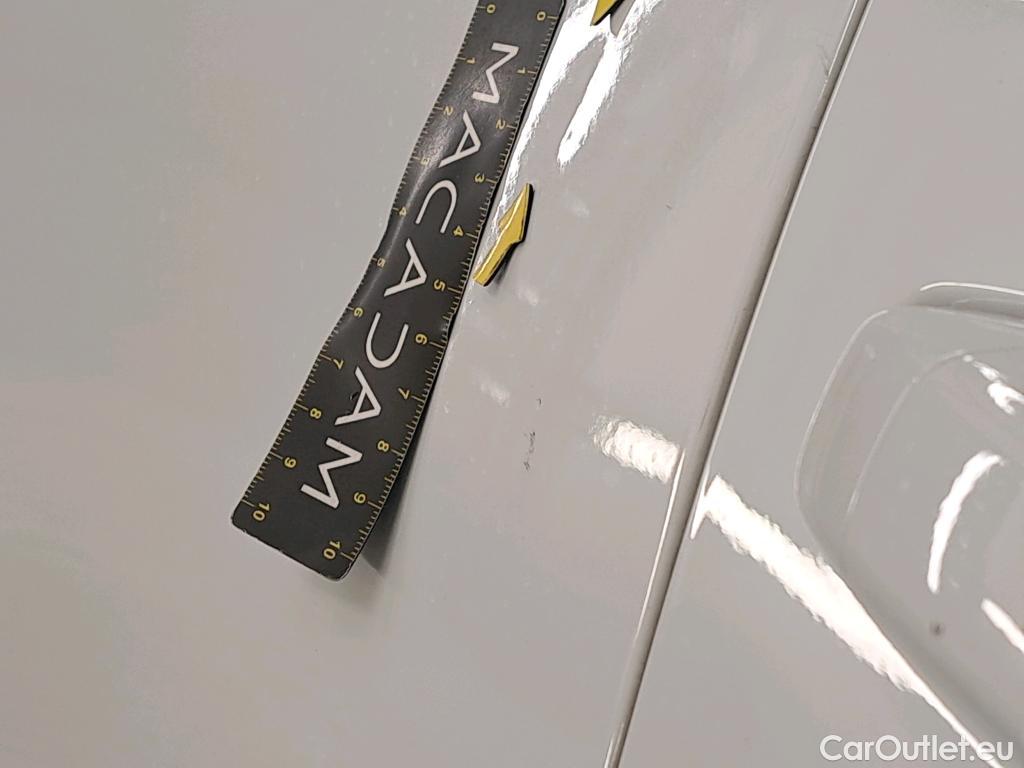  Renault  Megane  IV Berline 5 ptes. Société Air Nav 1.5 dCi 90CV BVM6 E6 #17