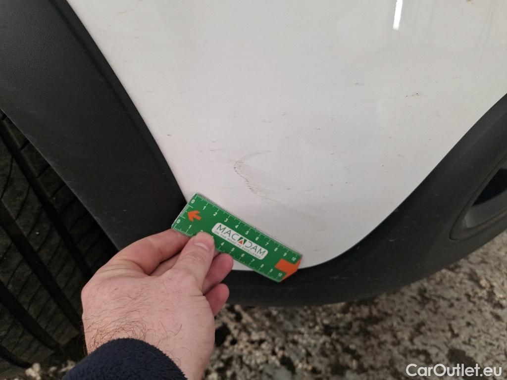  Citroen  C3  Shine 1.2 PureTech 80CV BVM5 6E #18