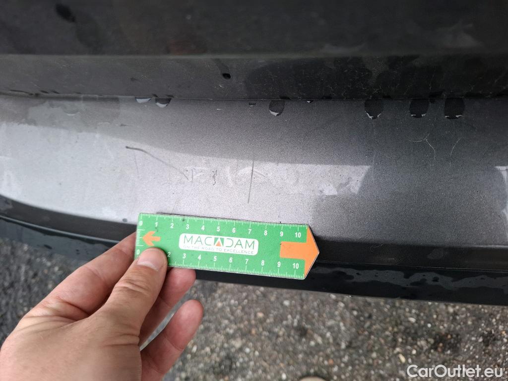  Citroen  C4 CITROEN  / 2020 / 5P / Berline PureTech 130 S&S EAT8 Shine #6