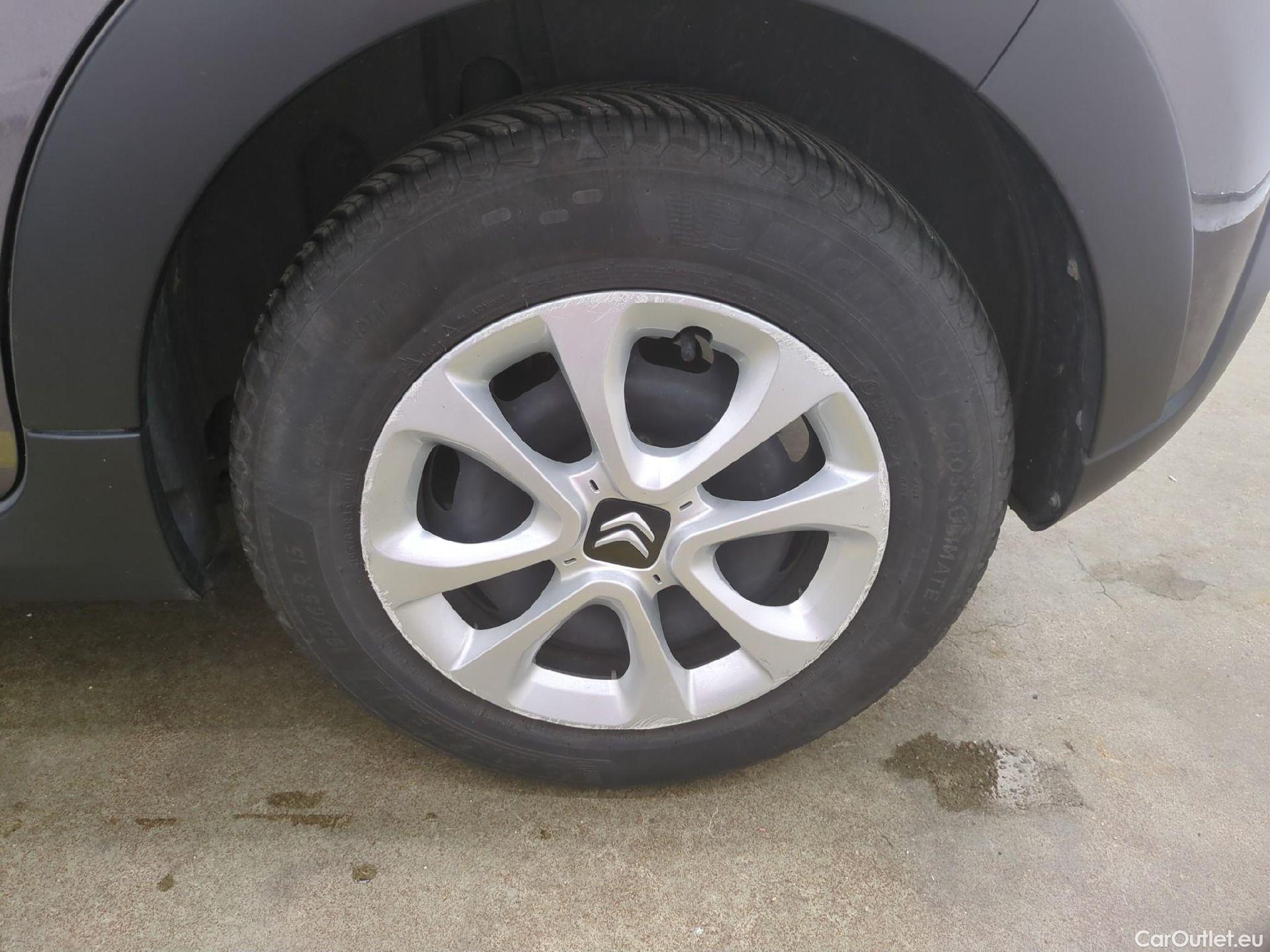  Citroen  C3  Feel Business 1.2 PureTech 80CV BVM5 E6dT #1