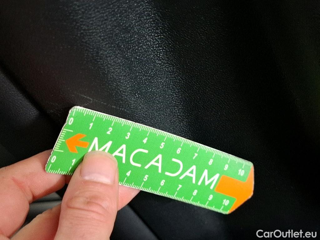  Audi  Q3 AUDI  / 2018 / 5P / SUV 45 TFSI E 245 S TRONIC S LINE #8