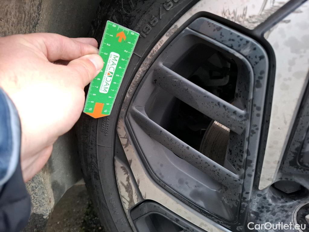  Citroen  C4 CITROEN  / 2020 / 5P / Berline PureTech 130 S&S EAT8 Shine #18