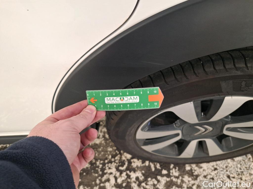  Citroen  C3  Shine 1.2 PureTech 80CV BVM5 6E #16