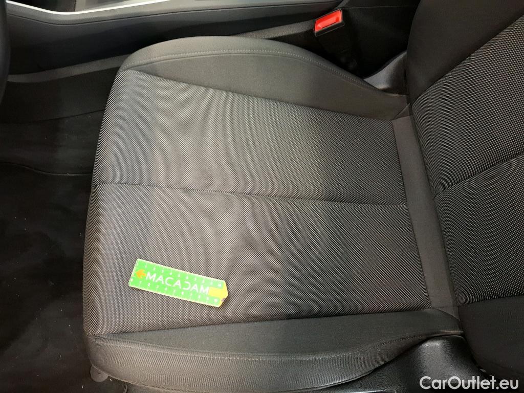  Audi  Q3  35 TDI Business Line 2.0 TDI 150CV BVA7 E6d #1