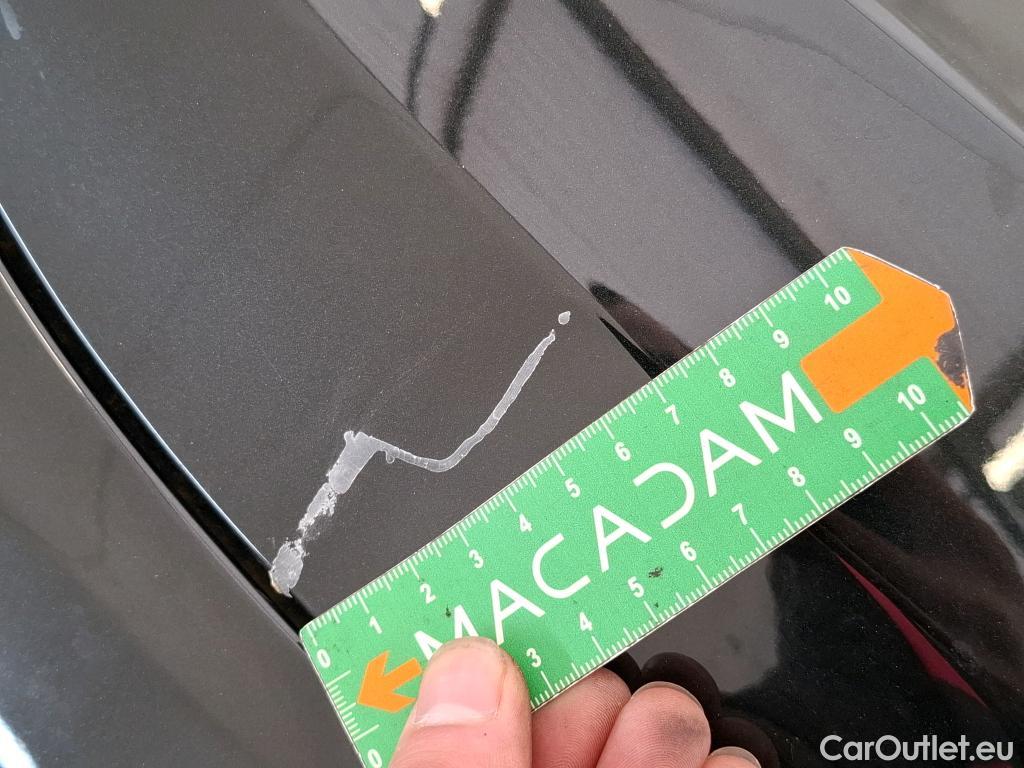  Bmw  Serie 1 BMW Série 1 / 2019 / 5P / Berline 116i Business Design #12