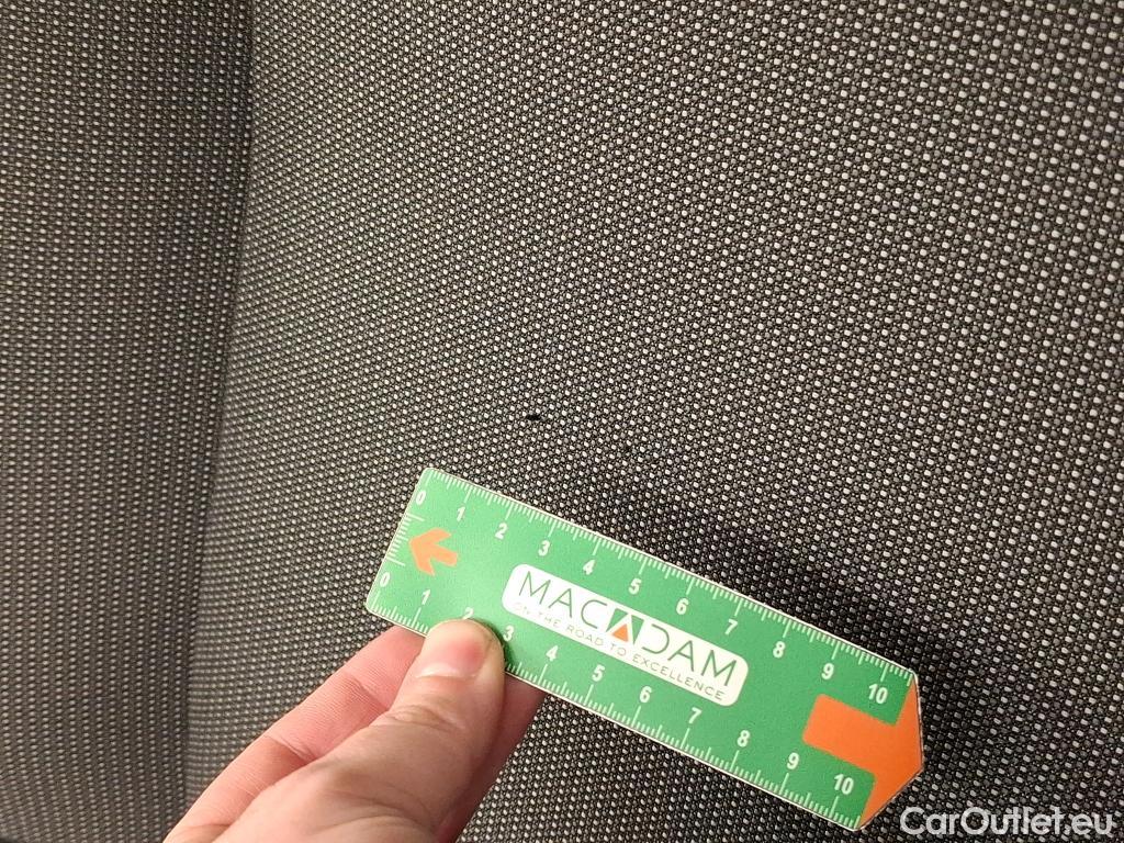  Citroen  C3  Shine 1.2 PureTech 80CV BVM5 6E #9