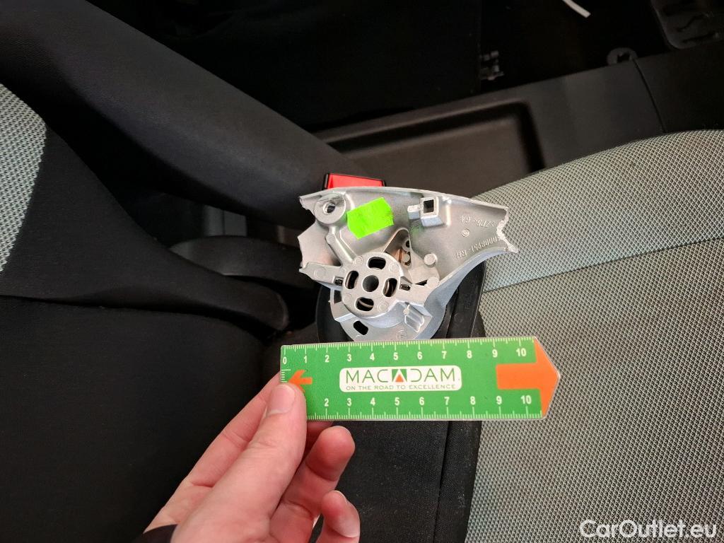  Citroen  Berlingo  Feel M 1.2 PureTech 130CV BVA8 E6d #20