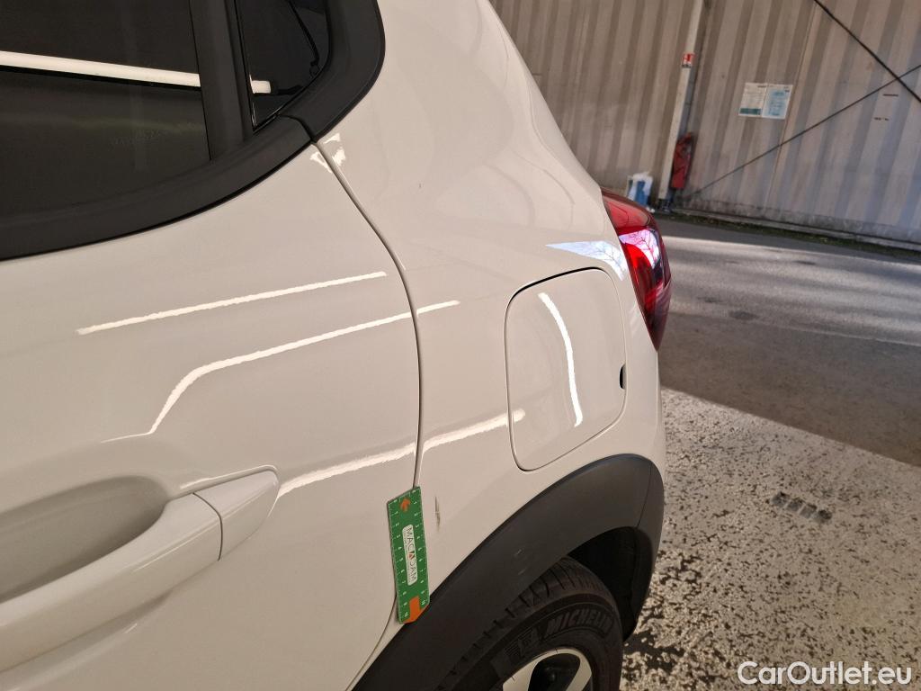  Citroen  C3  Shine 1.2 PureTech 80CV BVM5 6E #12