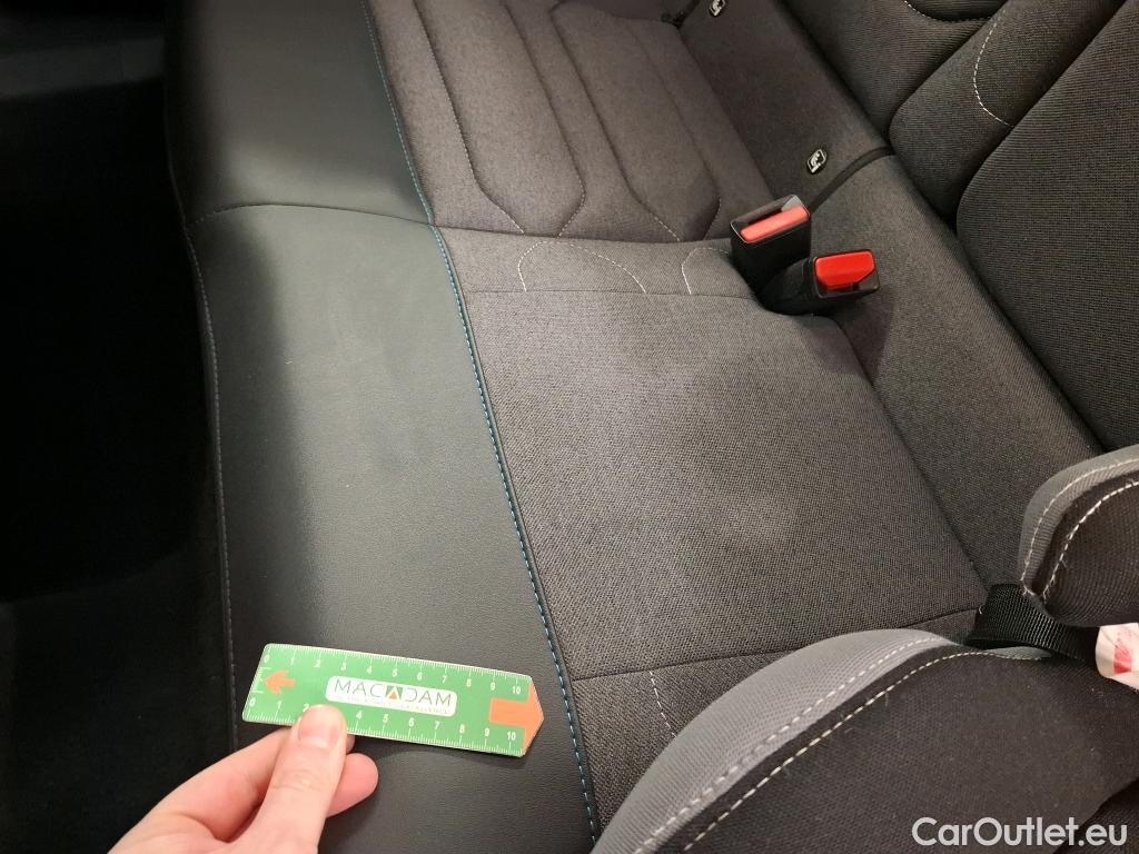  Citroen  C4 CITROEN  X / 2022 / 4P / Berline PureTech 130 S&S EAT8 Feel Pack #20