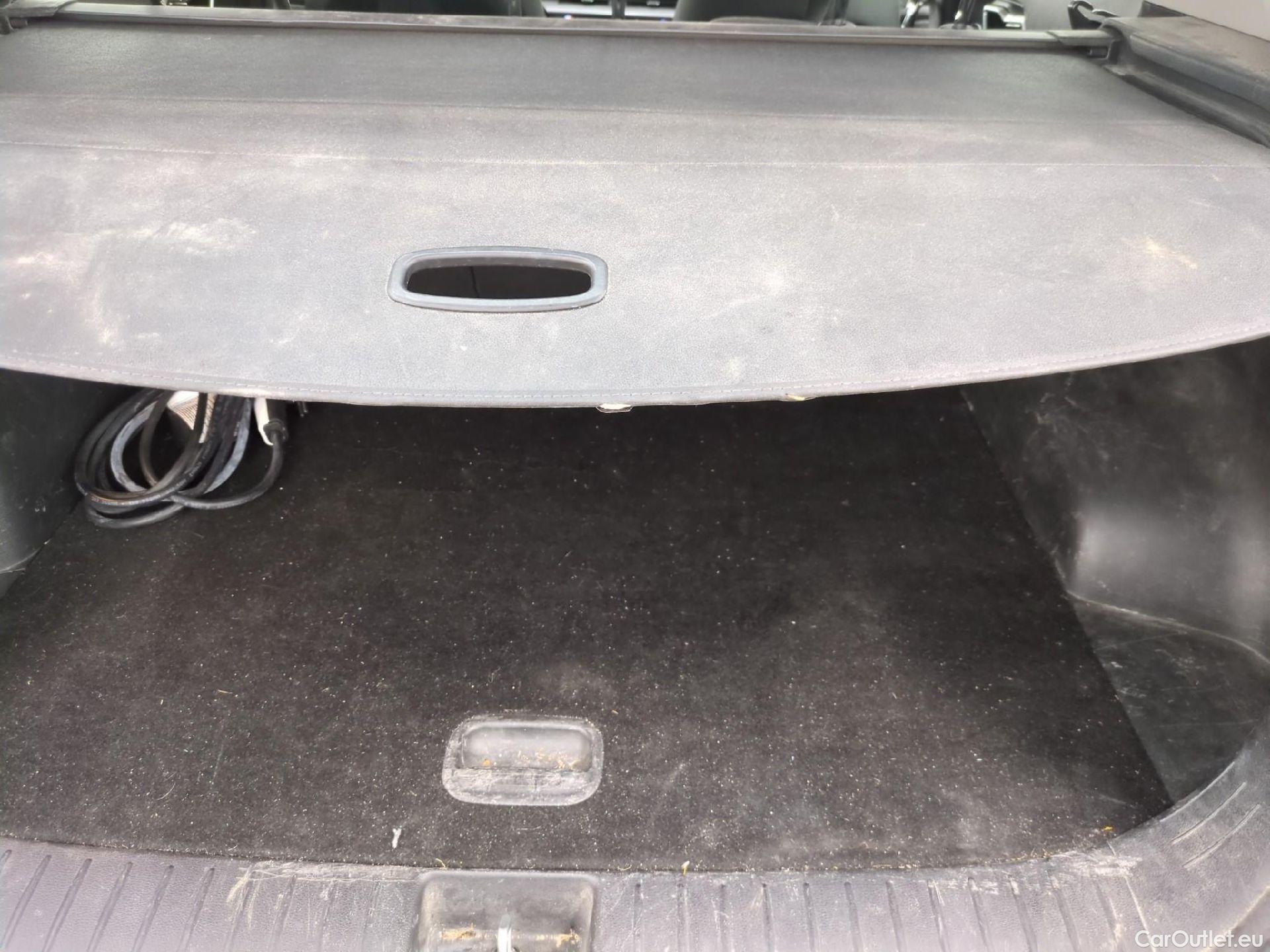  KIA  Sportage KIA  / 2021 / 5P / SUV 1.6 T-GDI 265 PHEV AUTO 4WD ACTIVE BUSIN #3