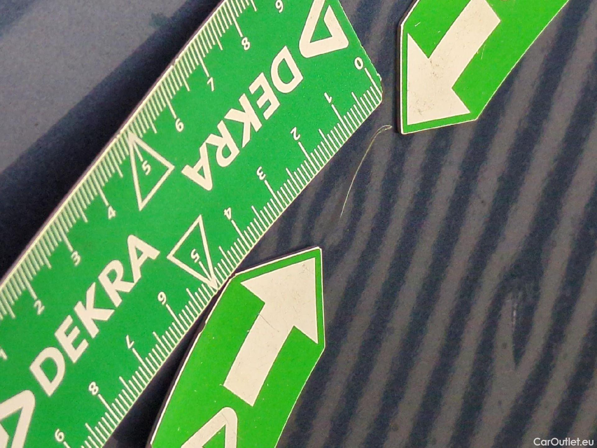  Ford  Kuga FORD  / 2019 / 5P / SUV 2.5 190 hybrid Flexifuel Pshift ST-Line #15