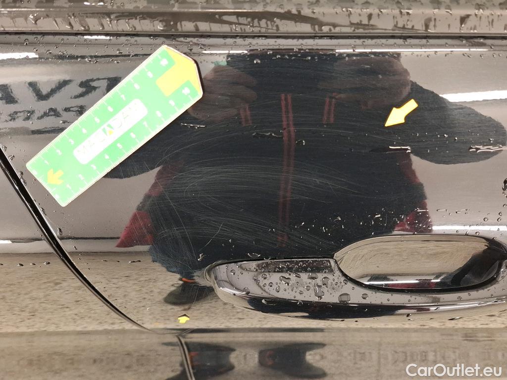  Ford  Kuga FORD  / 2019 / 5P / SUV 2.5 190 hybrid Flexifuel Pshift Titanium #2