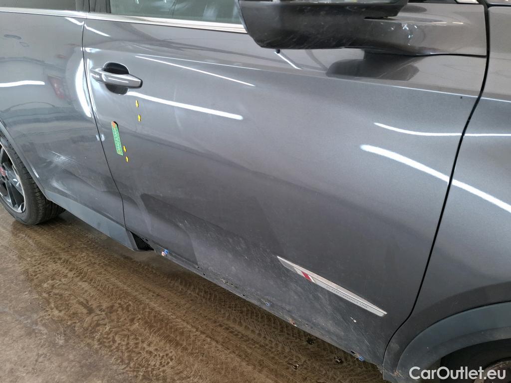  DS  DS7 DS DS 7 Crossback / 2017 / 5P / SUV BlueHDi 130 Auto PERFORMANCE Line + #3