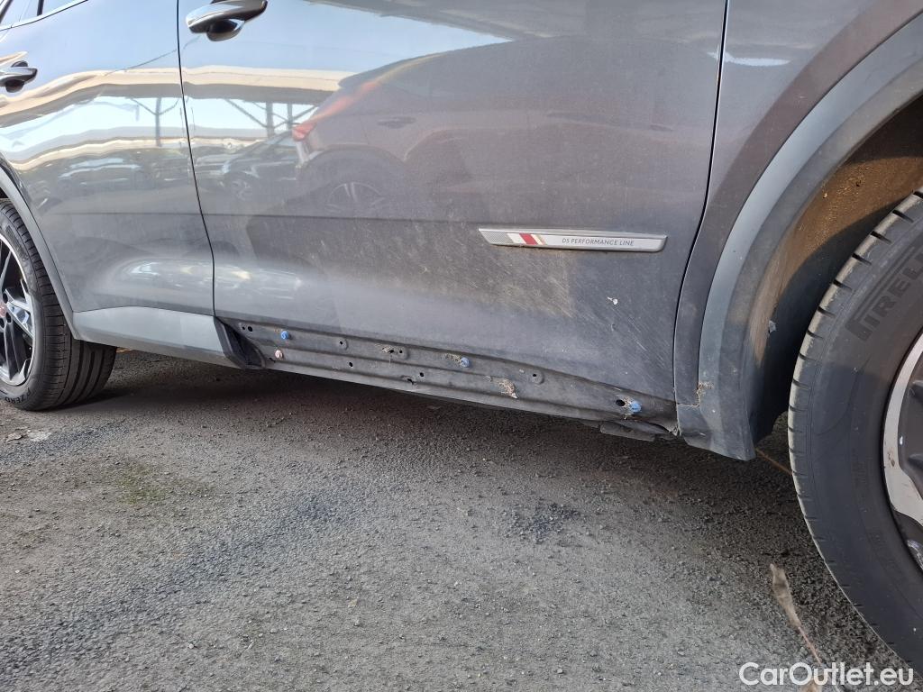  DS  DS7 DS DS 7 Crossback / 2017 / 5P / SUV BlueHDi 130 Auto PERFORMANCE Line + #19