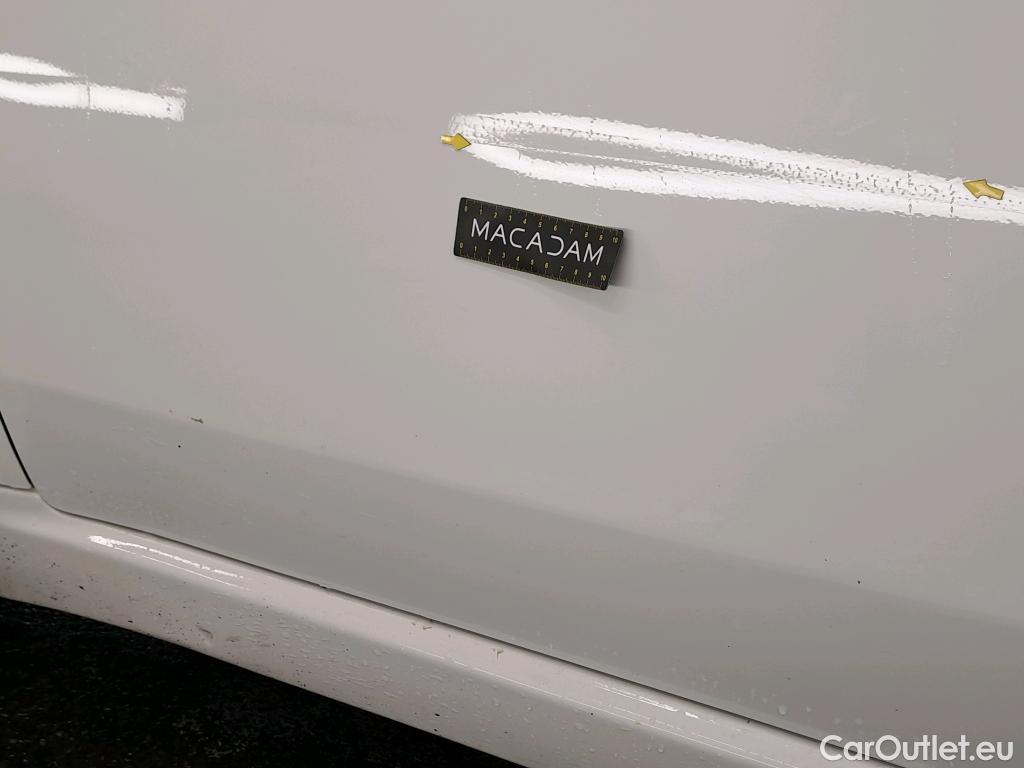  Fiat  500 FIAT   2015  3P  Berline Hybrid 10 BSG 70 ch Dolcevita #5