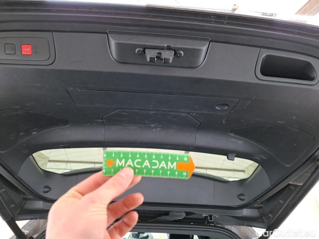  DS  DS7 DS DS 7 Crossback / 2017 / 5P / SUV BlueHDi 130 Auto PERFORMANCE Line + #58