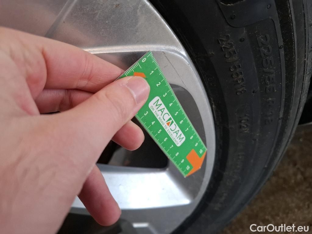  Citroen  C5 CITROEN  Aircross / 2018 / 5P / SUV Hybrid 225 ë-EAT8 Business #13