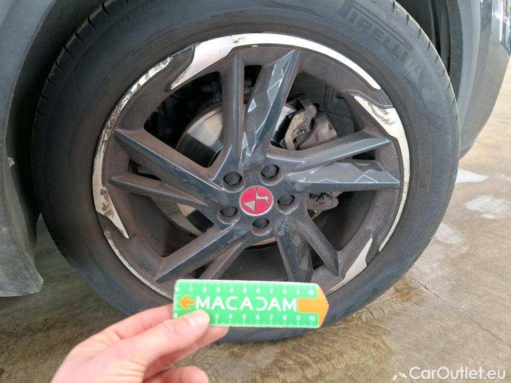  DS  DS7 DS DS 7 Crossback / 2017 / 5P / SUV BlueHDi 130 Auto PERFORMANCE Line + #49